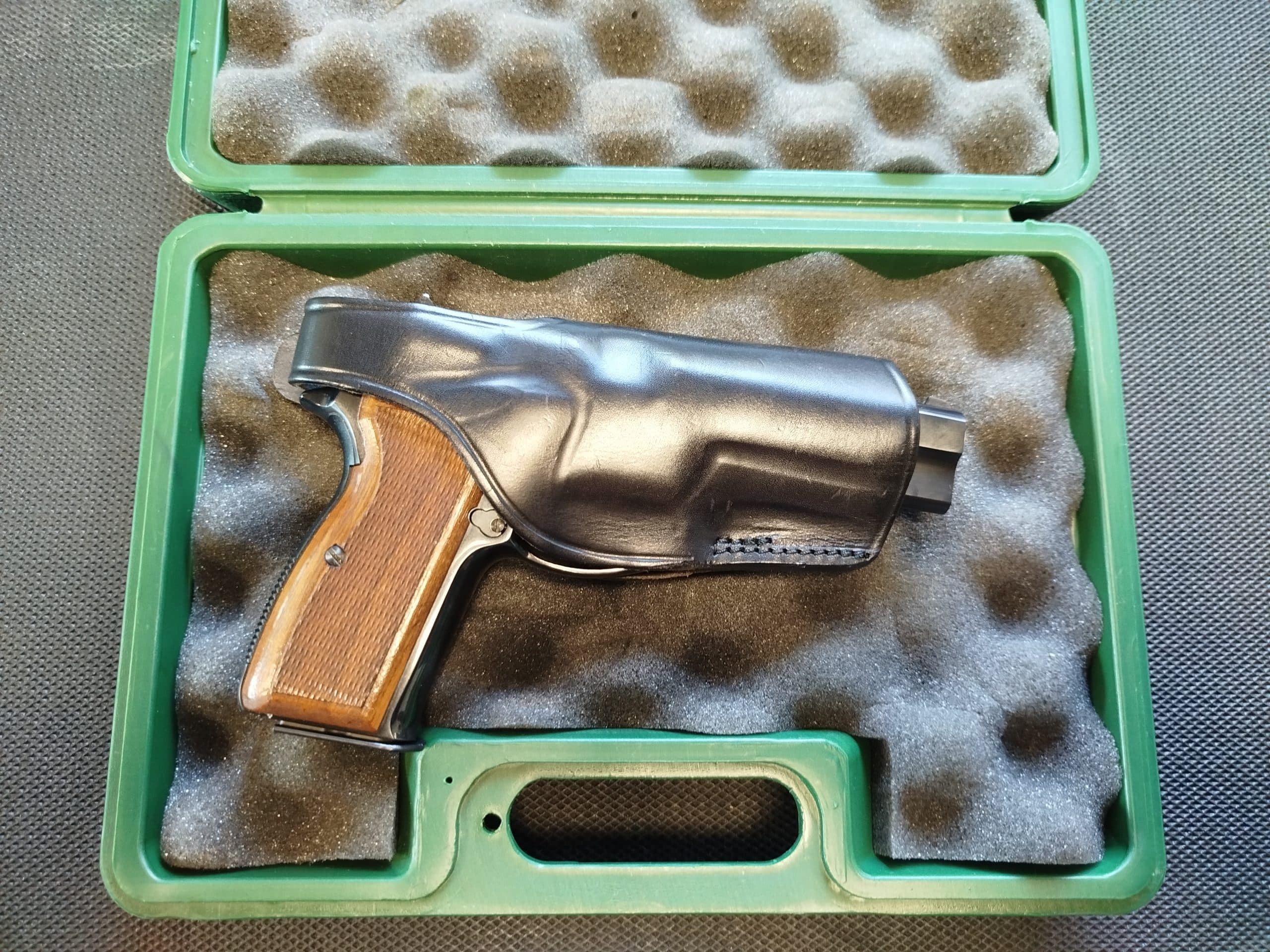 PISTOLET MAUSER 90 DA 9X19