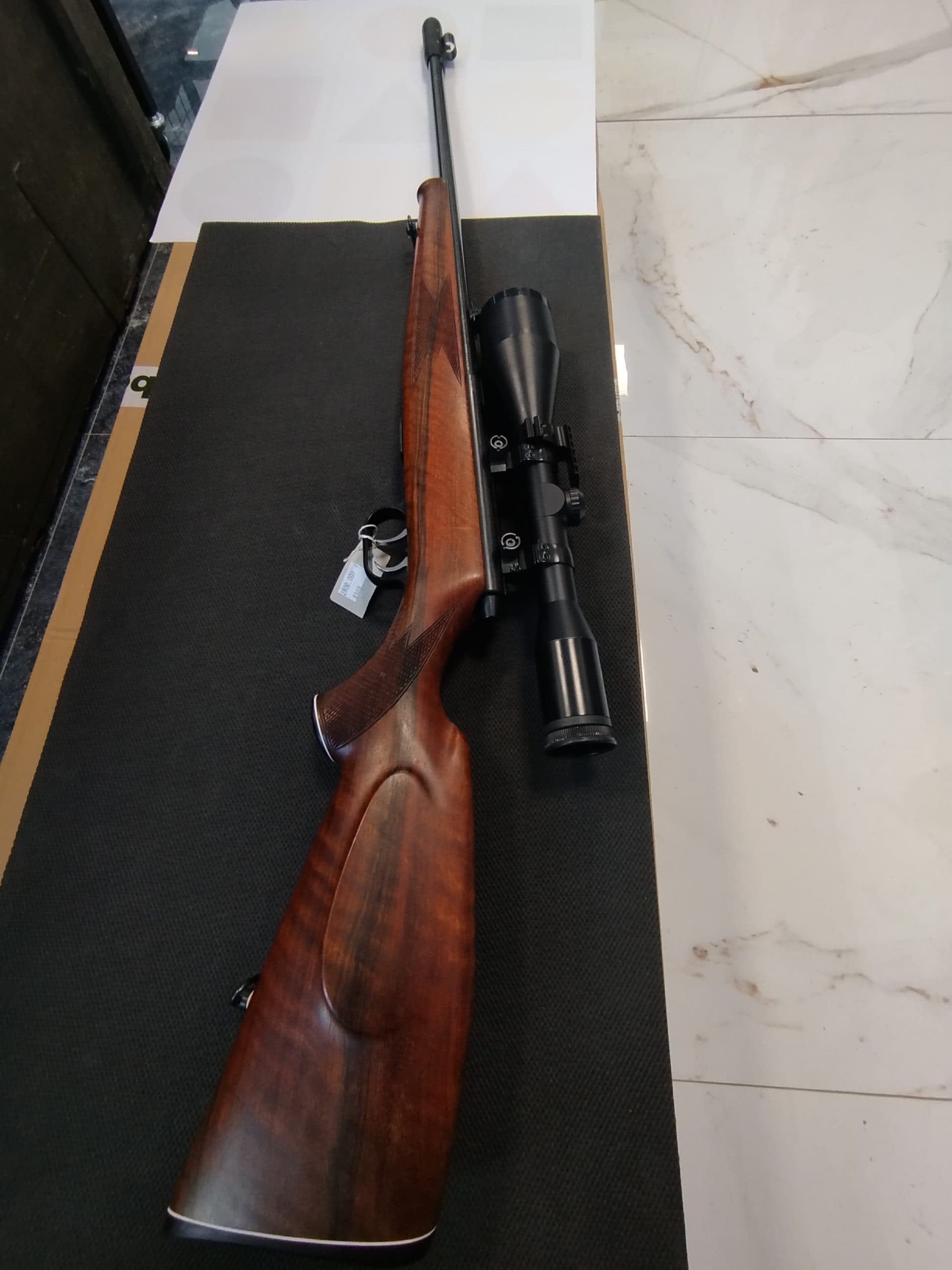 KARABINEK REPETIER KRIKO cal.22 MAGNUM