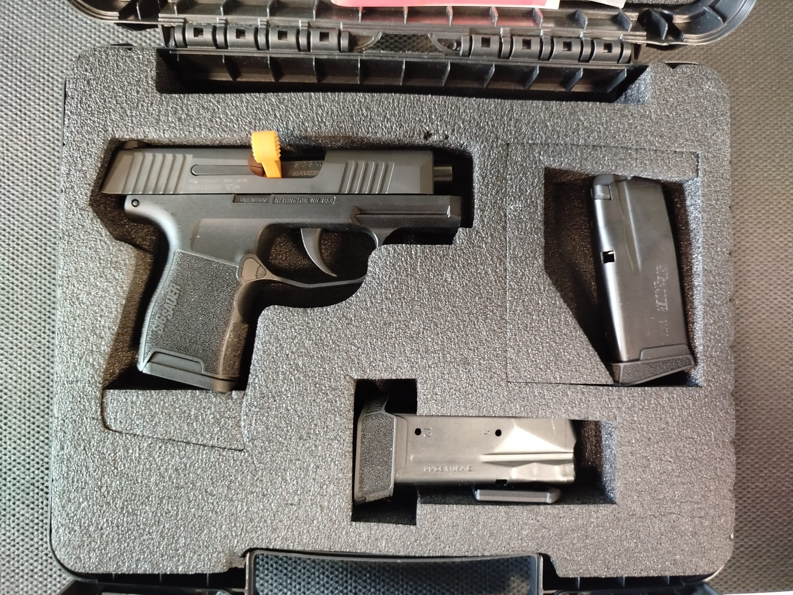 PISTOLET SIG SAUER P365KAL.9X19 3,1" EVERYDAY CARRY