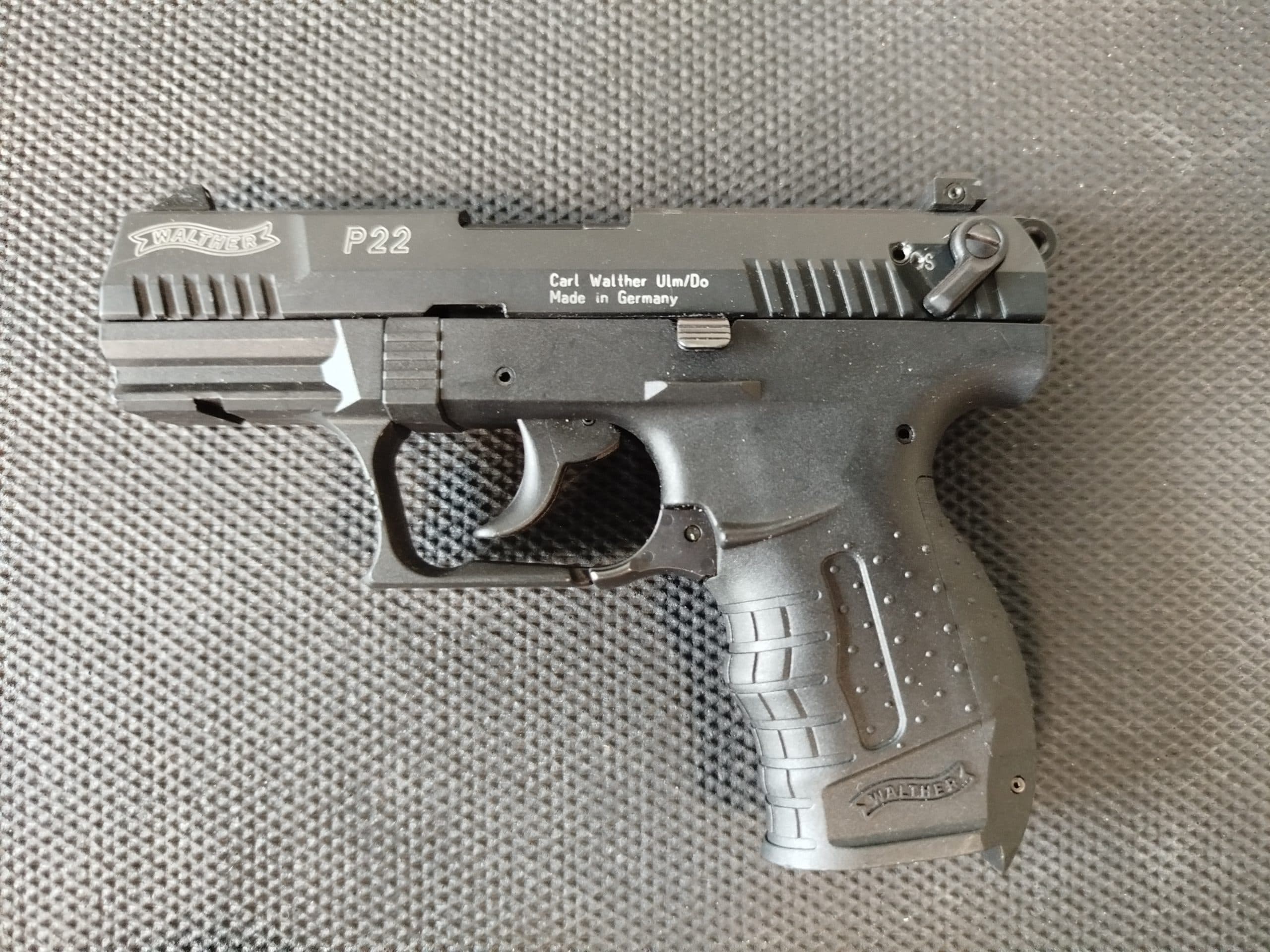PISTOLET WALTHER P22 KAL.22LR