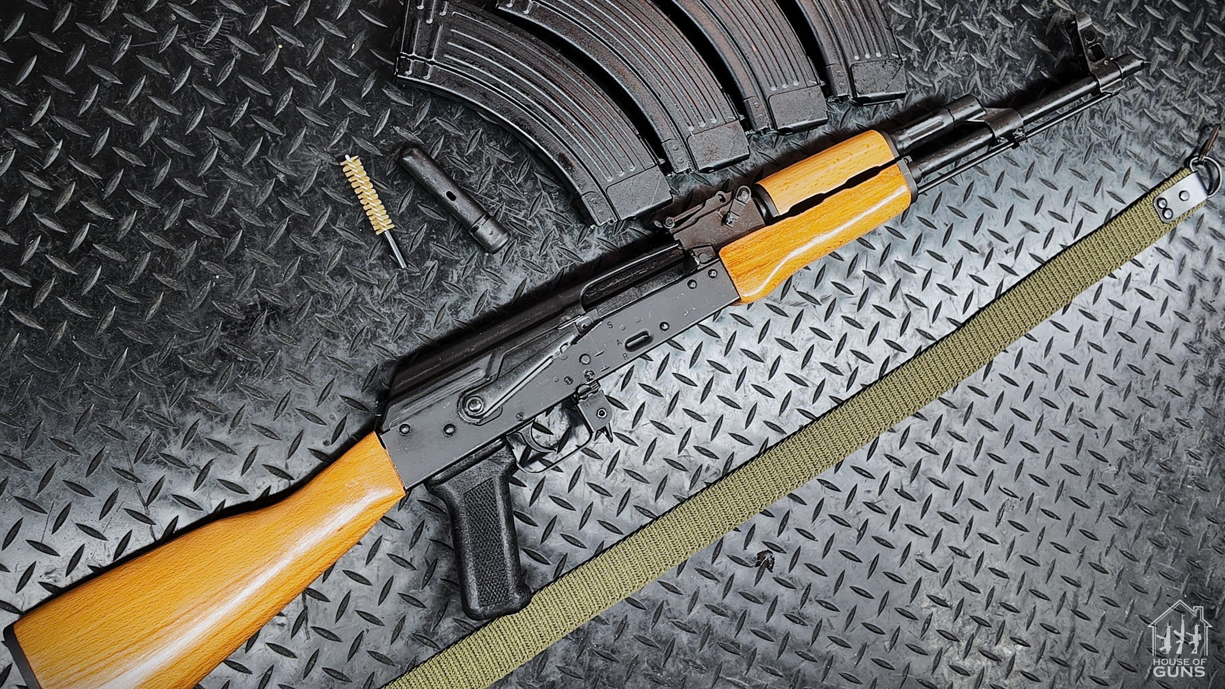 AKM CUGIR MODEL 1963 Fabrycznie nowy karabinek o wojskowym rodowodzie