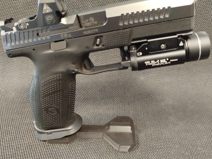 CZ P10F 0R + KOLIMATOR,LATARKA ,KABURA POD QLS,2 MAGAZYNKI POWIĘKSZONE